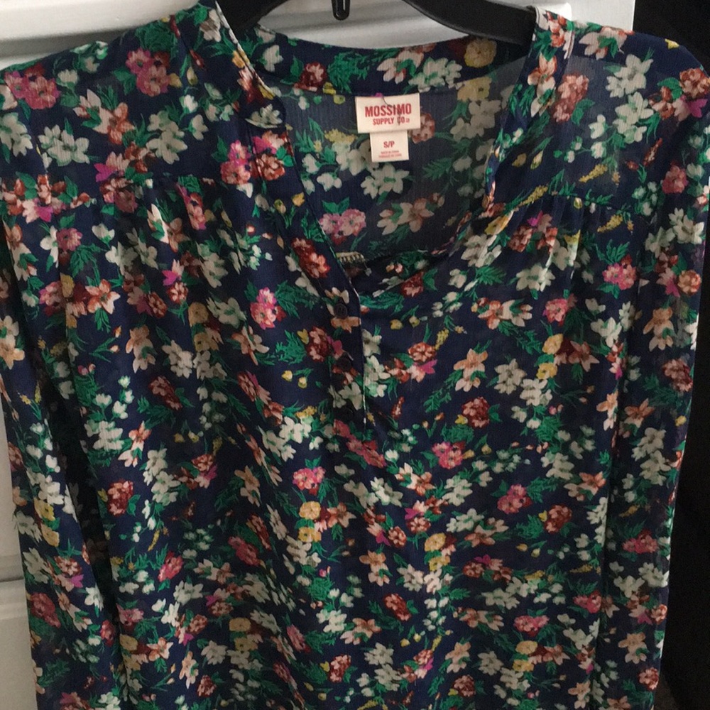 Mossimo floral long sleeve